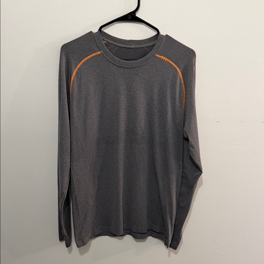 Men’s lululemon metal vent tech long sleeve tee